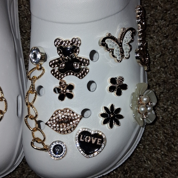 NEW WHITE BLING Imitation Croc - Picture 3 of 15
